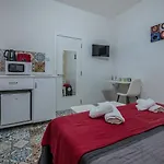 Ajkla Mansion 2*