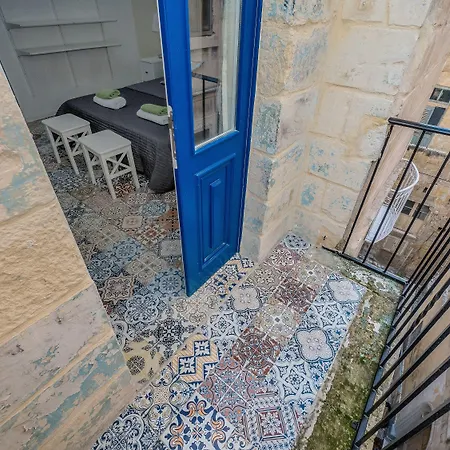 Pensionat Ajkla Mansion 2*