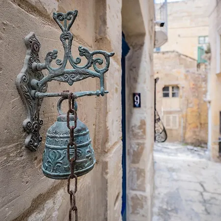 Affittacamere Ajkla Mansion