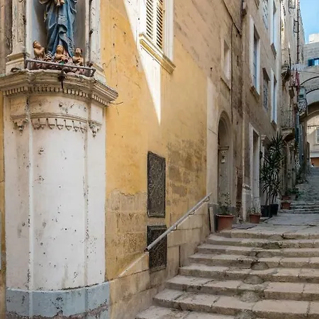 Ajkla Mansion Pensionat Valletta