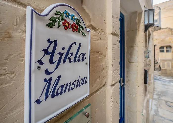 Ajkla Mansion Vendégház 2*