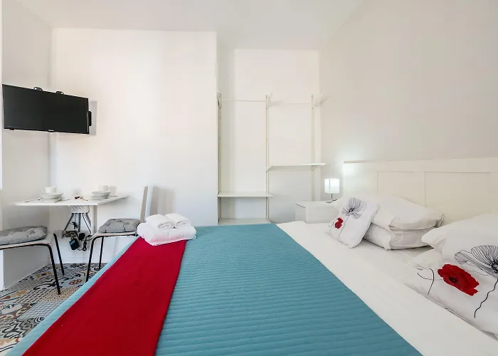 Vendégház Ajkla Mansion 2*