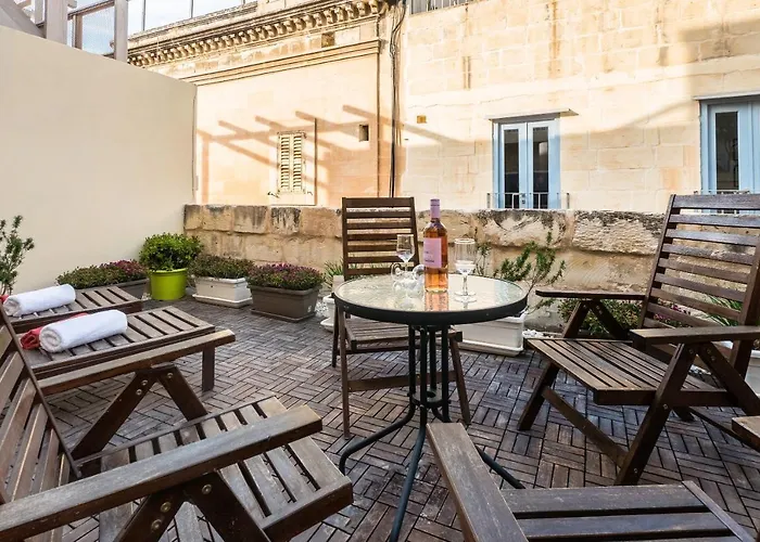 Vendégház Ajkla Mansion