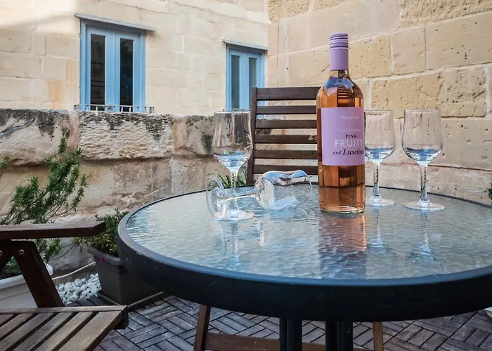 Vendégház Ajkla Mansion