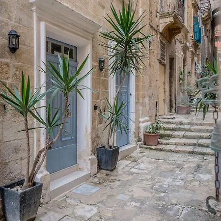 Pensión Ajkla Mansion La Valeta