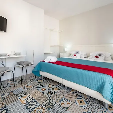 Πανσιόν Ajkla Mansion Βαλέτα