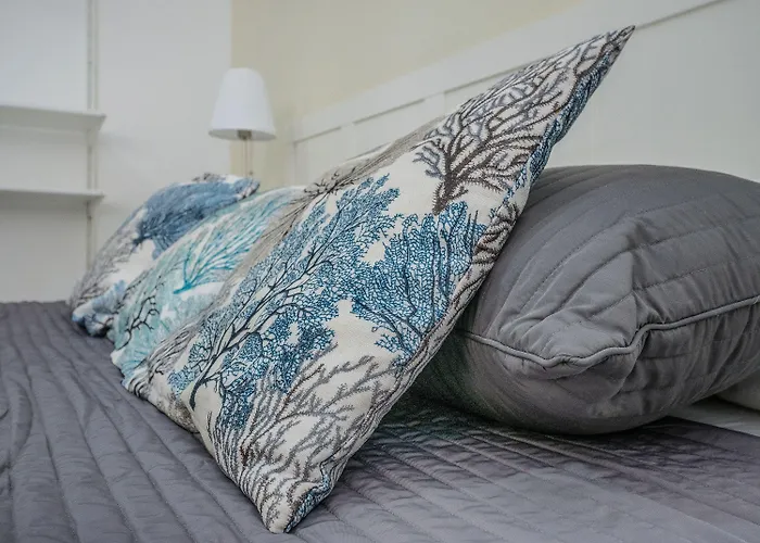 Ajkla Mansion فاليتا