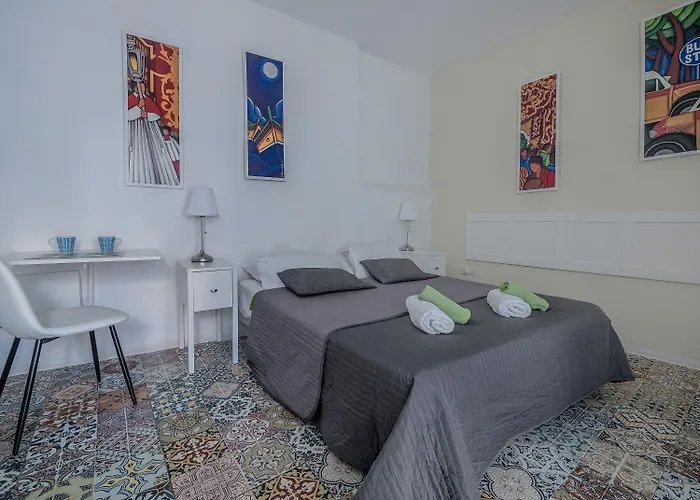 Ajkla Mansion 2* فاليتا