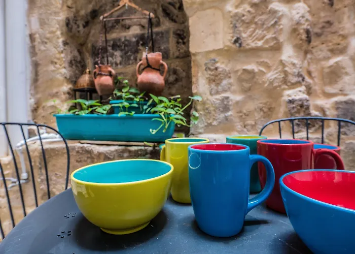 Ajkla Mansion بيت ضيافة 2*