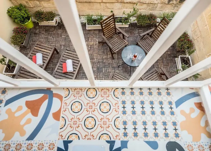 Ajkla Mansion بيت ضيافة 2*