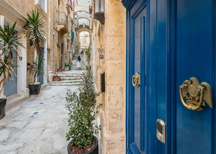 Ajkla Mansion بيت ضيافة 2*