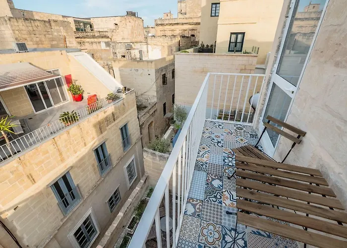 Ajkla Mansion بيت ضيافة 2*